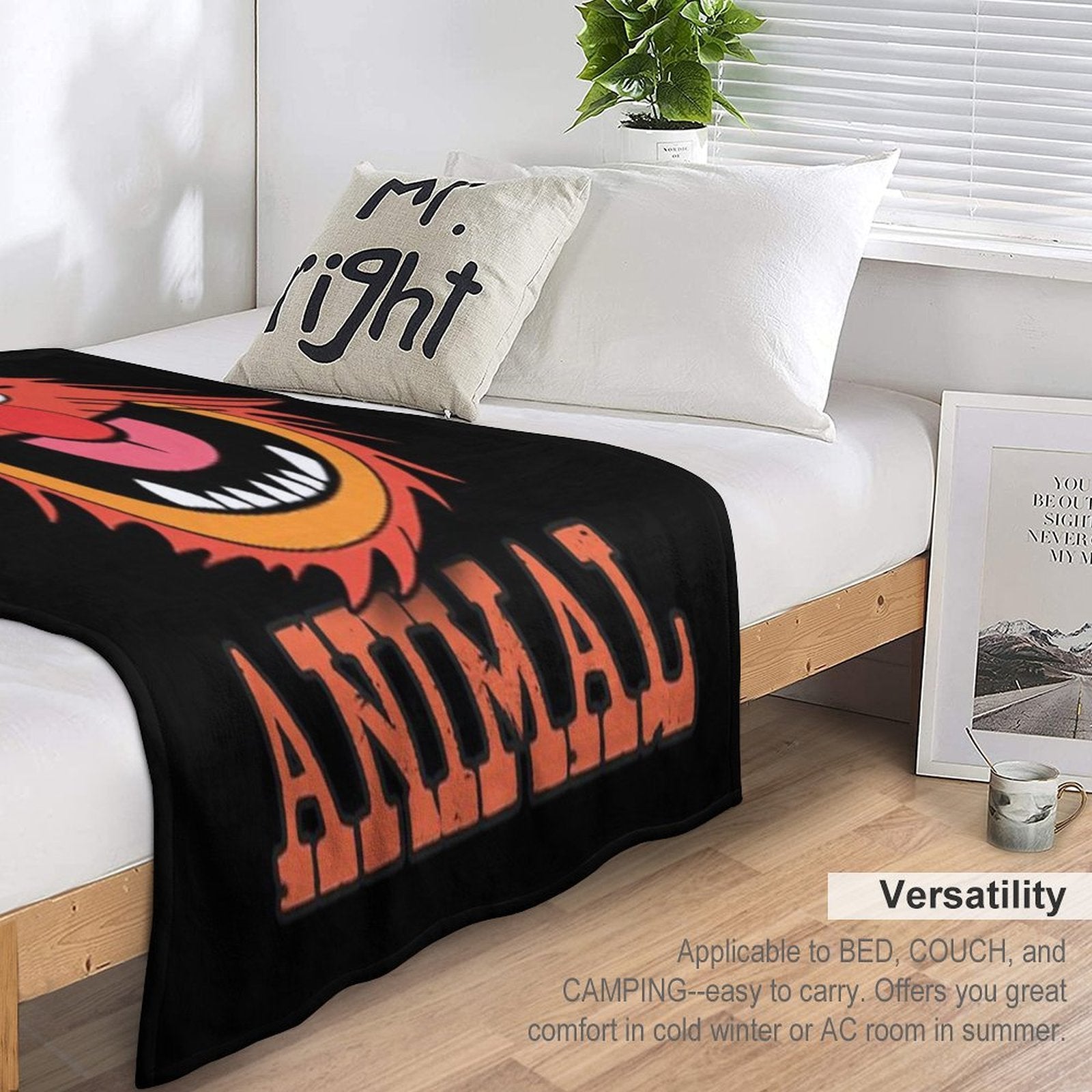 RETRO ANIMAL SHOW Durable Throw Blanket