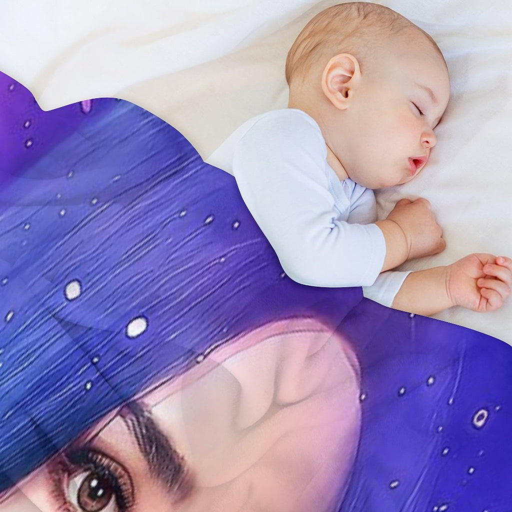 Evie Blue Princess - Descendants 3 Travel-friendly Throw Blanket