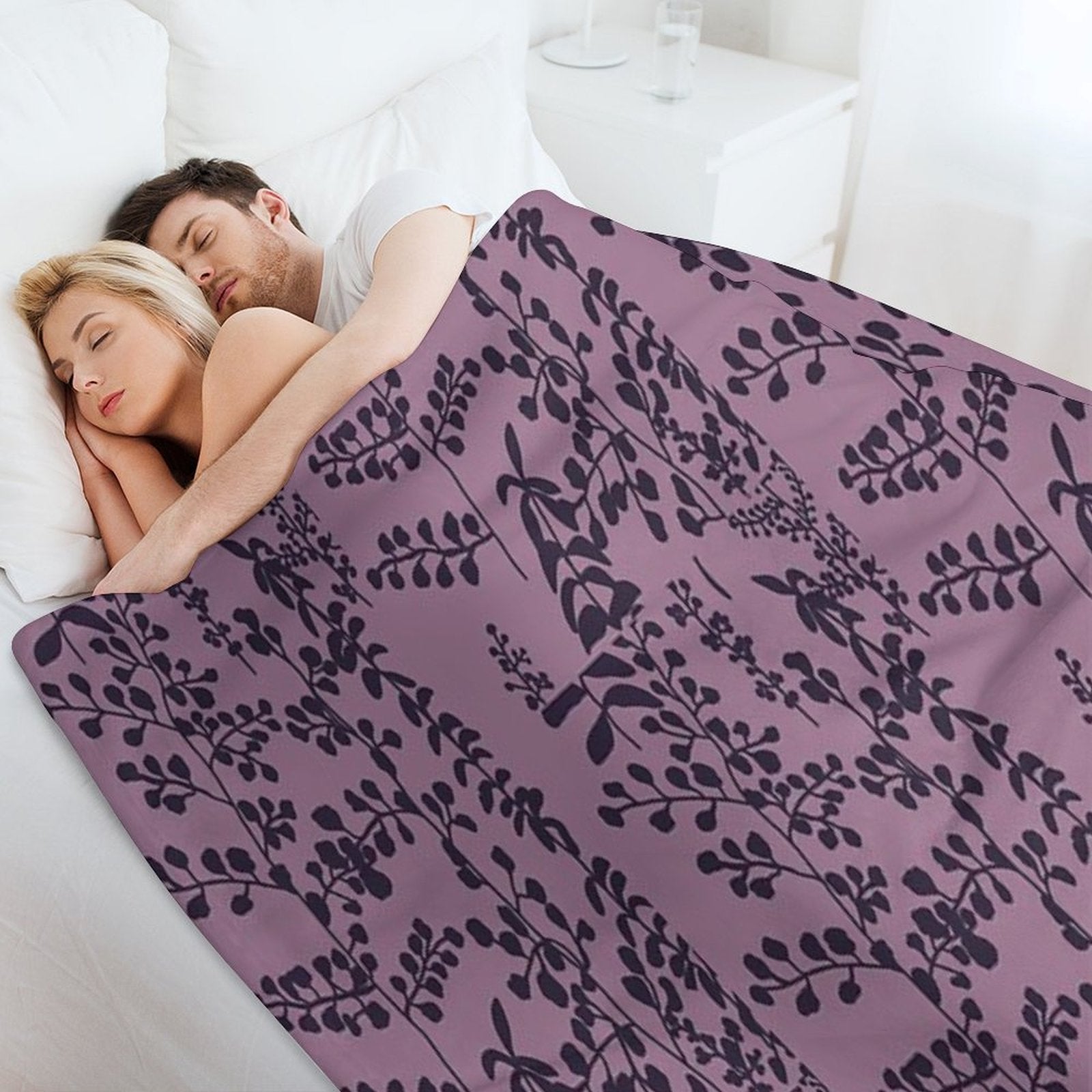 Bella’s Bedding Print Throw Blanket! Sustainable Throw Blanket