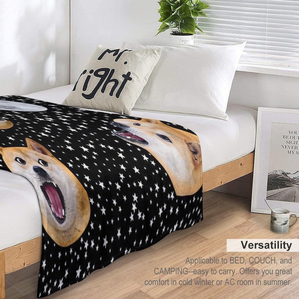 Three Doge Night Howling at The Moon Compact Throw Blanket