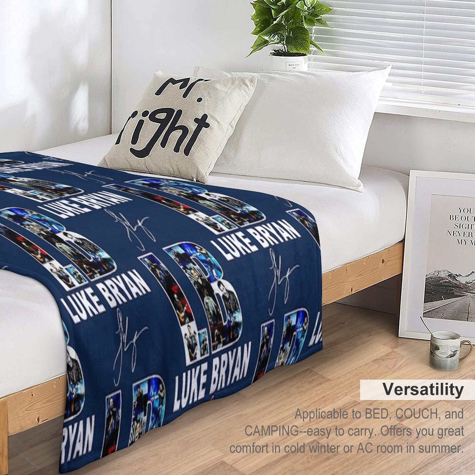 Country Music Tour Signature Machine-washable Throw Blanket