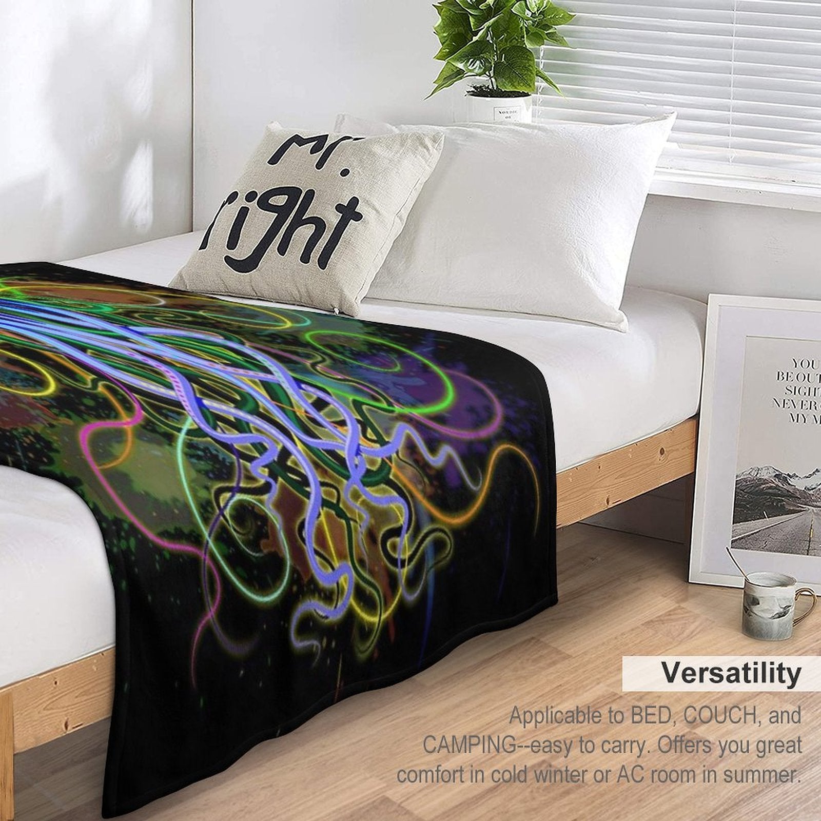 Octopus Psychedelic Luminescence Gift-ready Throw Blanket