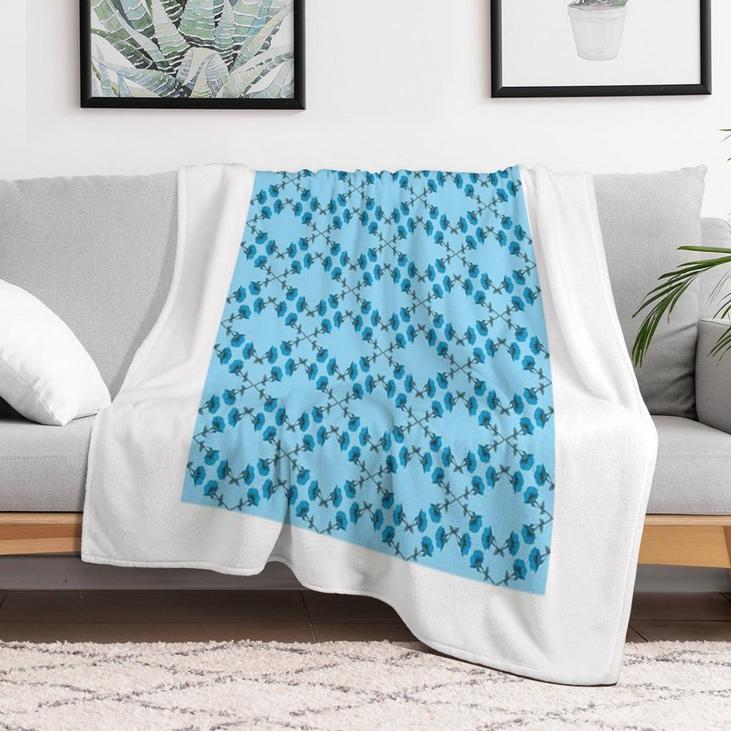 Vibrant Sky Blue Flower Pattern Machine-washable Throw Blanket