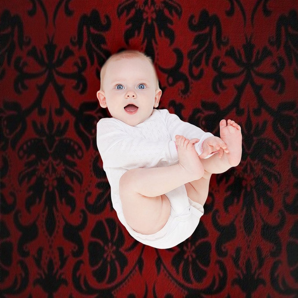 Dark Red And Black Damask Pattern Lightweight Throw Blanket