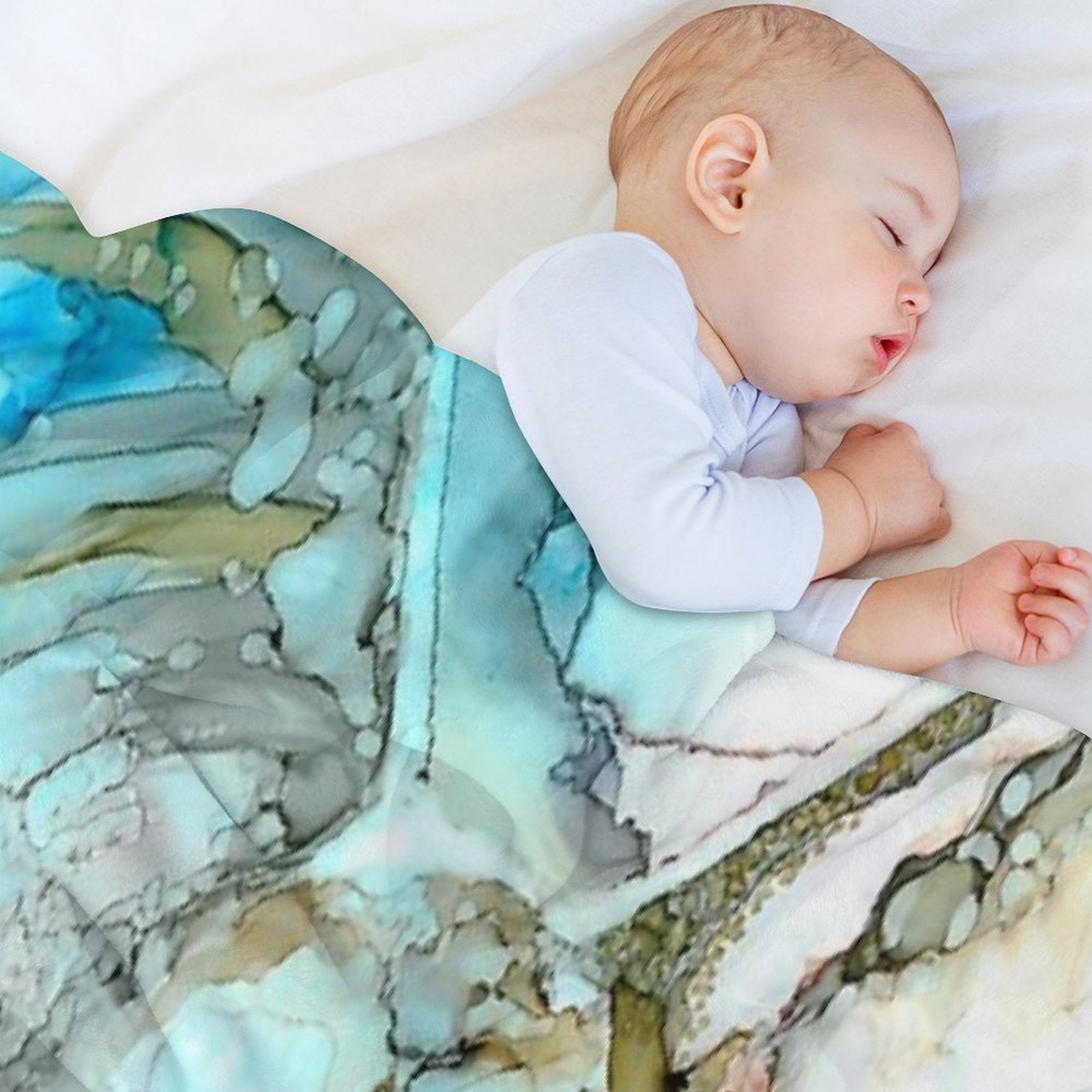 Jareth Lightweight Throw Blanket