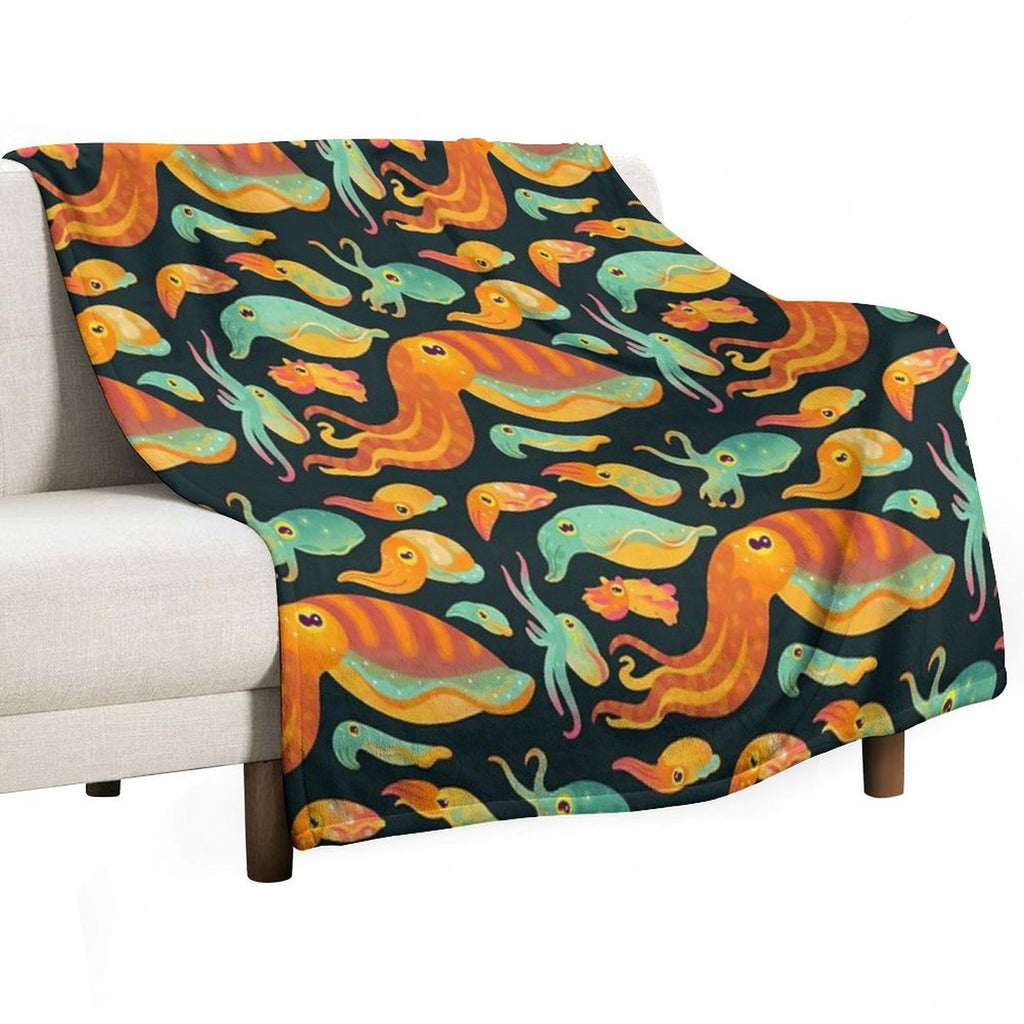 Cuttlefish - Dark Machine-washable Throw Blanket