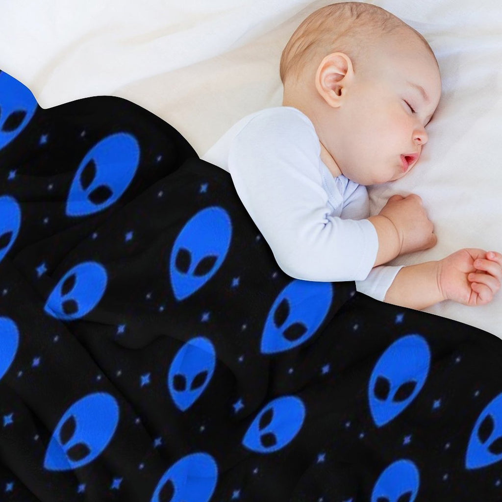 Blue And Black Alien Pattern Durable Throw Blanket