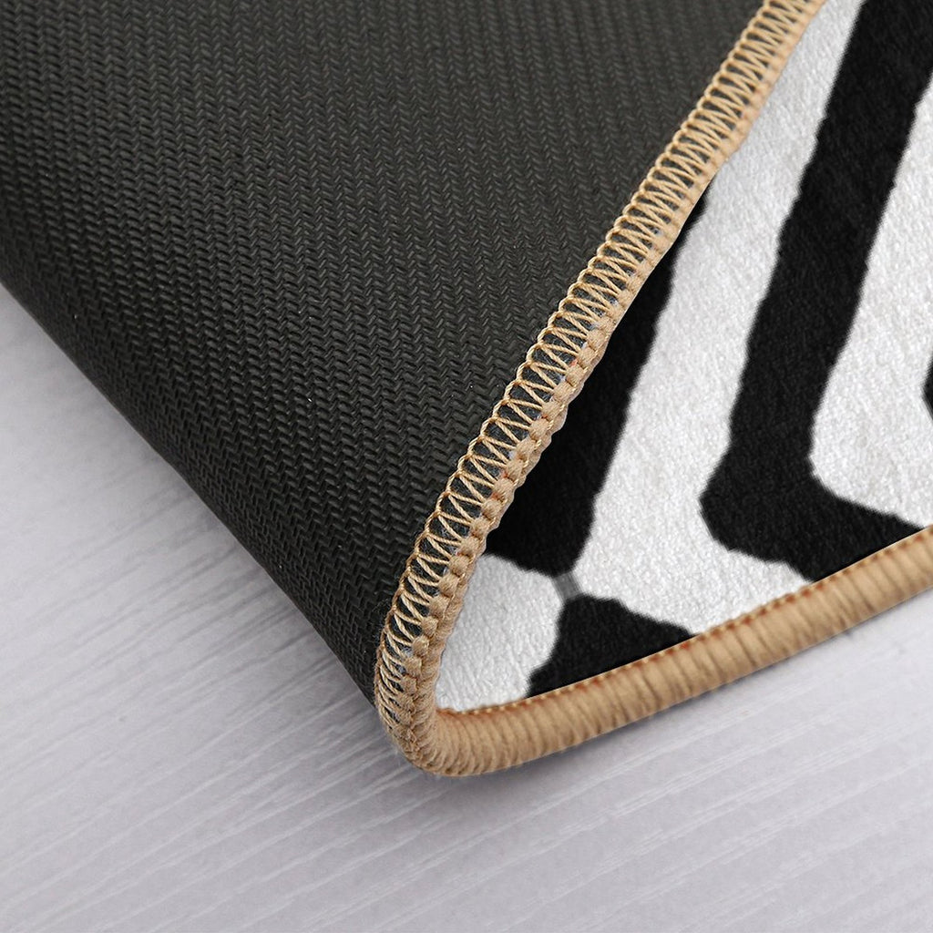 BLACK AND WHITE GEOMETRIC DIAMONDS PATTERN BY OZCUSHIONSTOO  Easy To Clean Bath Mat