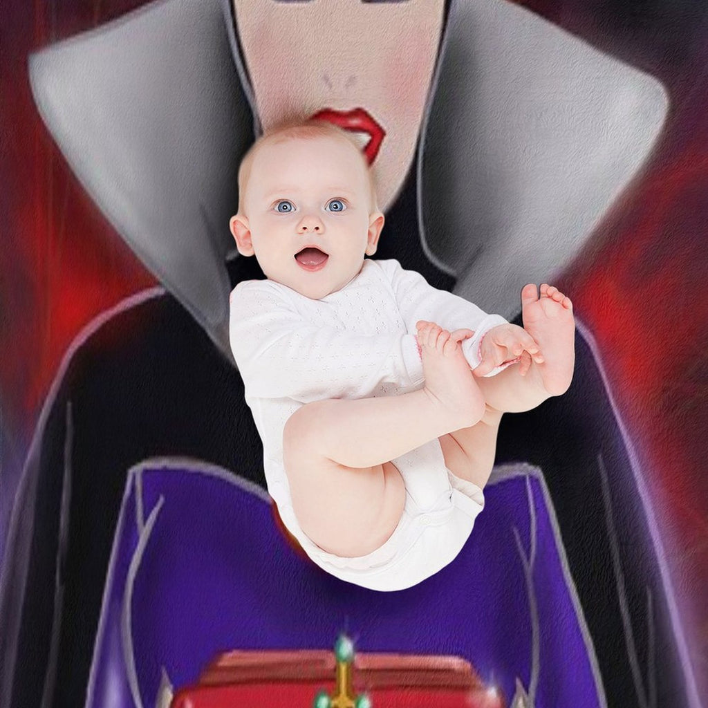 Queen of Evil Lightweight Throw Blanket