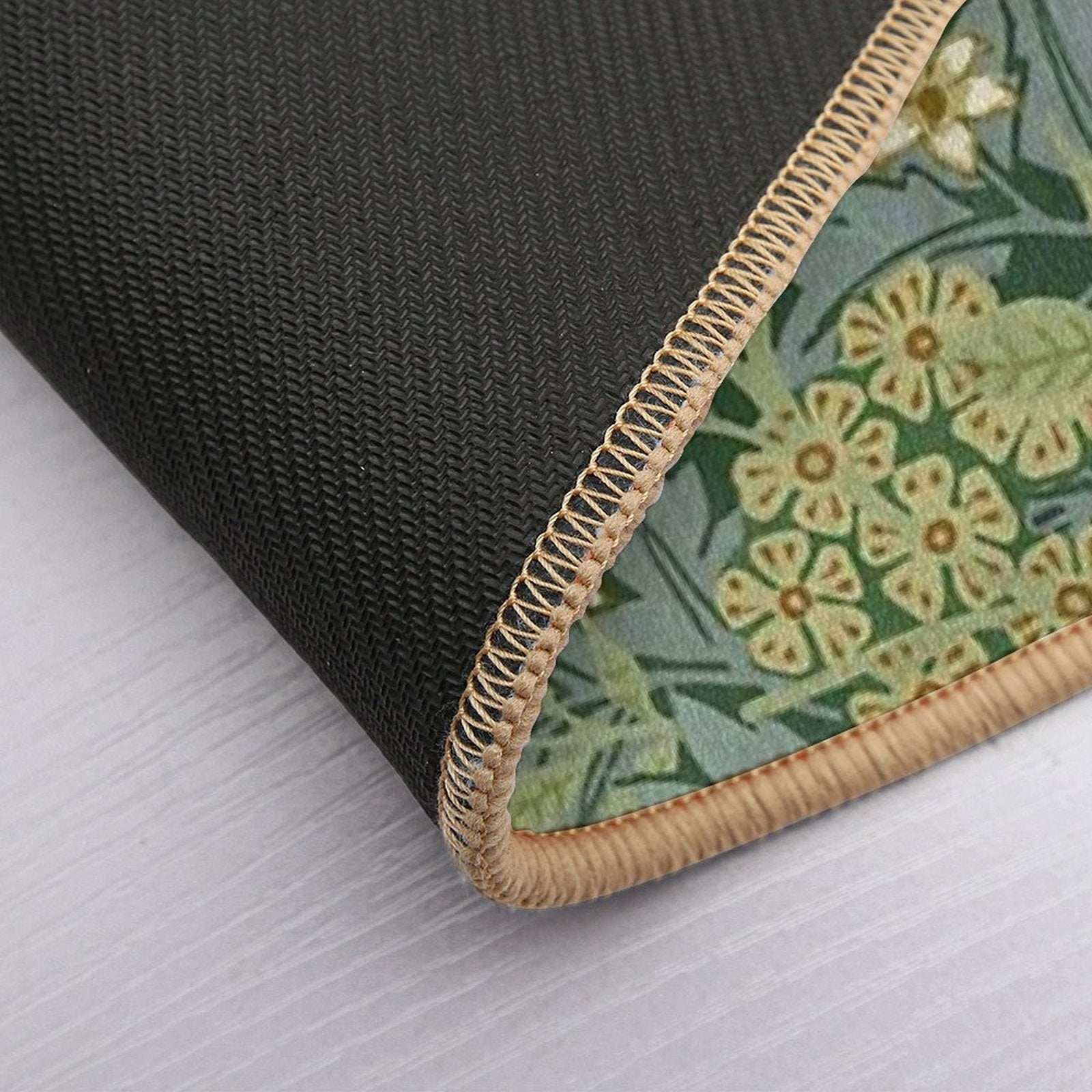 Jasmine by William Morris  Slip-Resistant Bath Mat