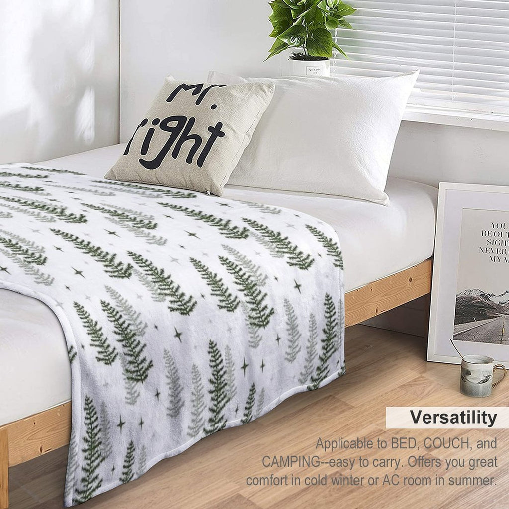 Christmas Night with Green Trees Quick-dry Throw Blanket