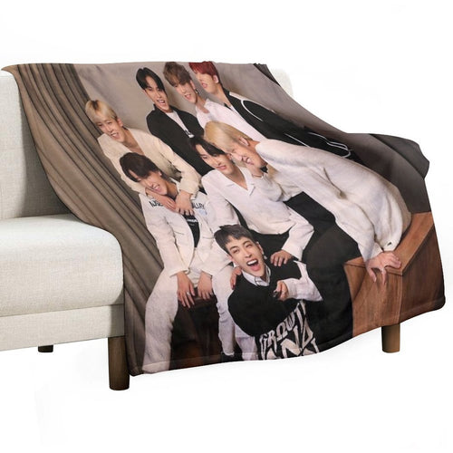 Ateez Anniversary Wrinkle-free Throw Blanket