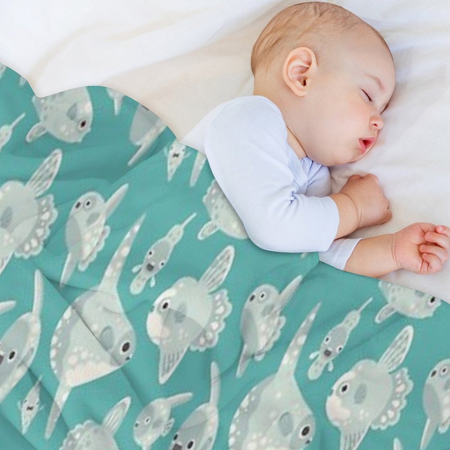 Mola Mola Quick-dry Throw Blanket