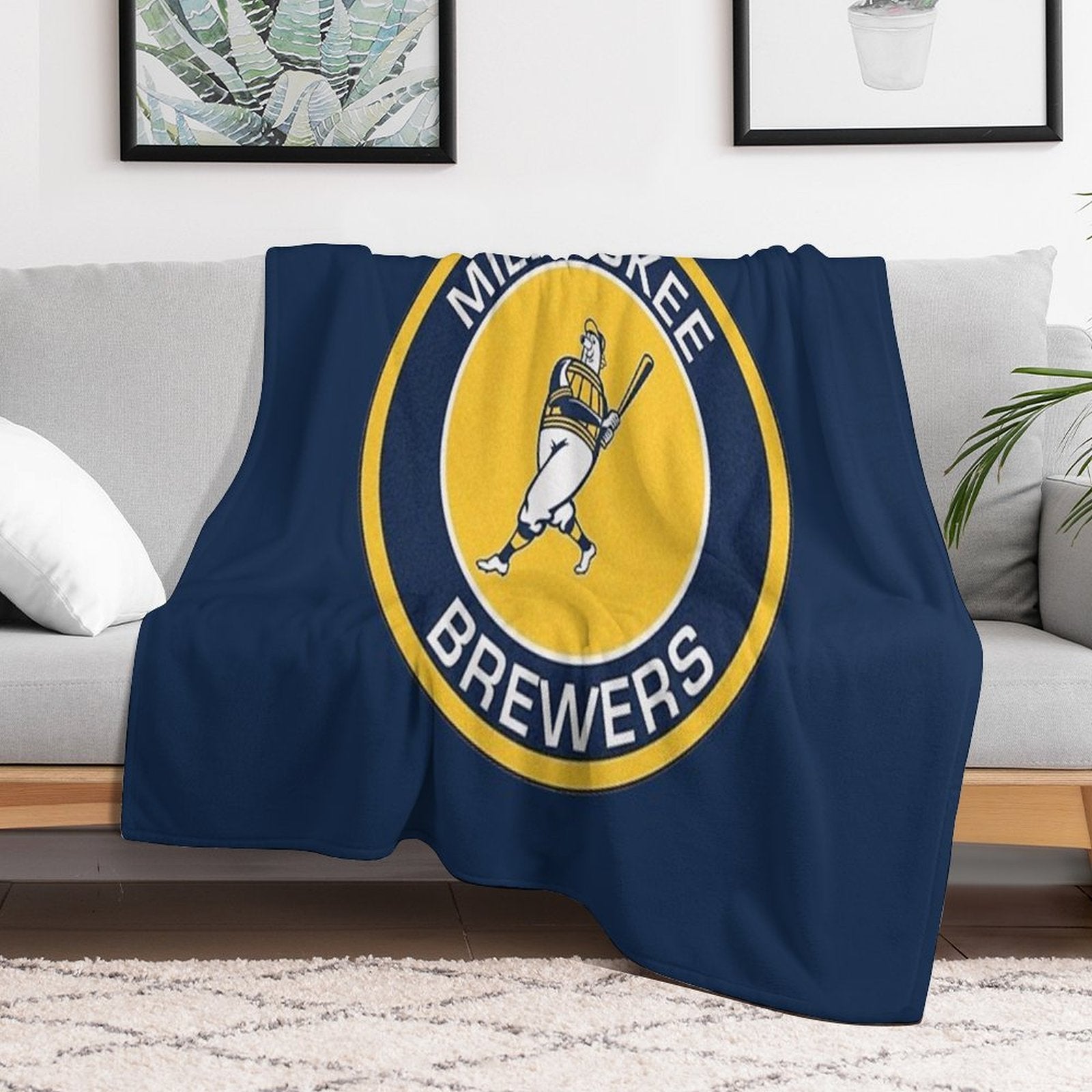 Best of Brwer of Milwaukees Logo Quick-dry Throw Blanket