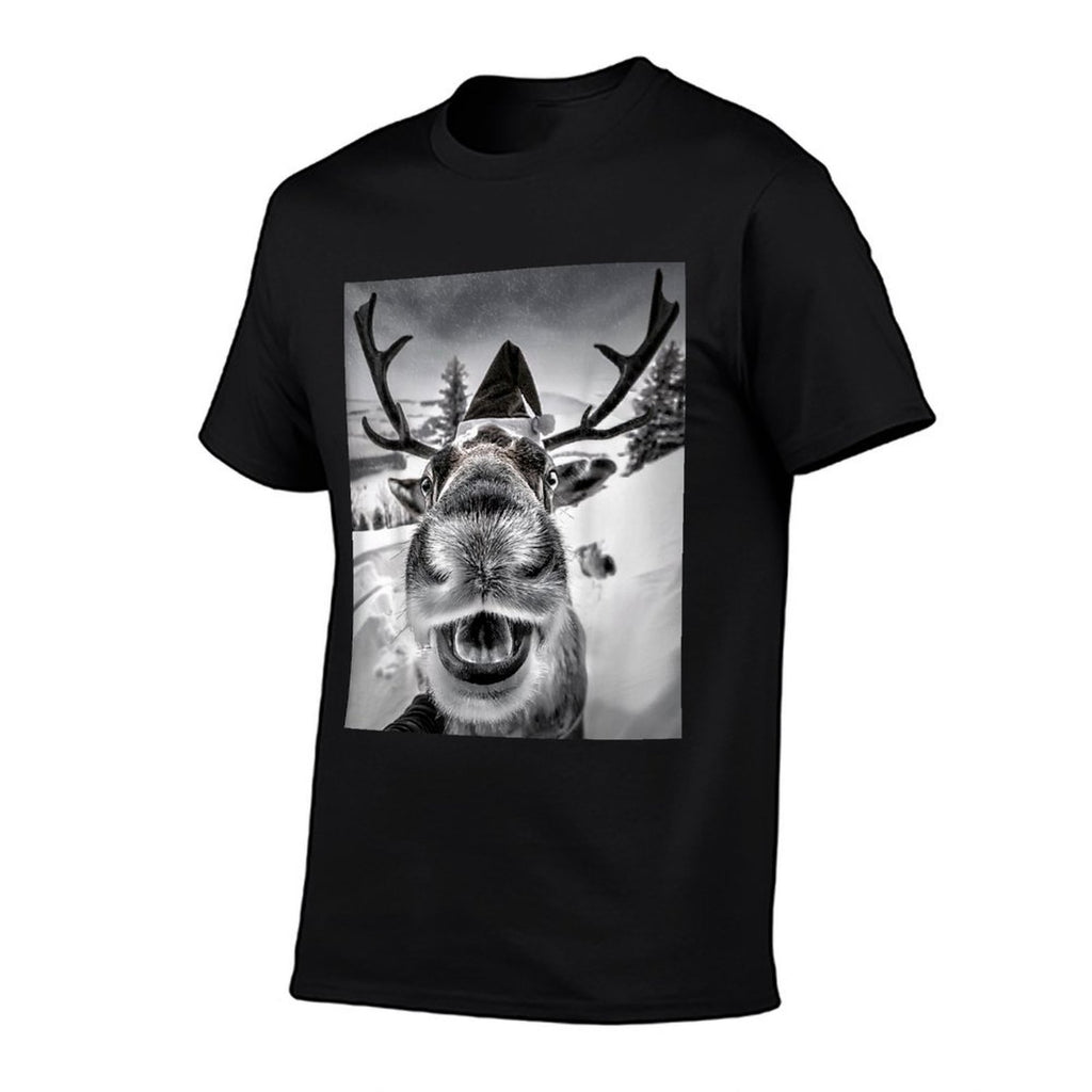 Funny Reindeer Selfie Christmas  Quick-drying T-Shirt