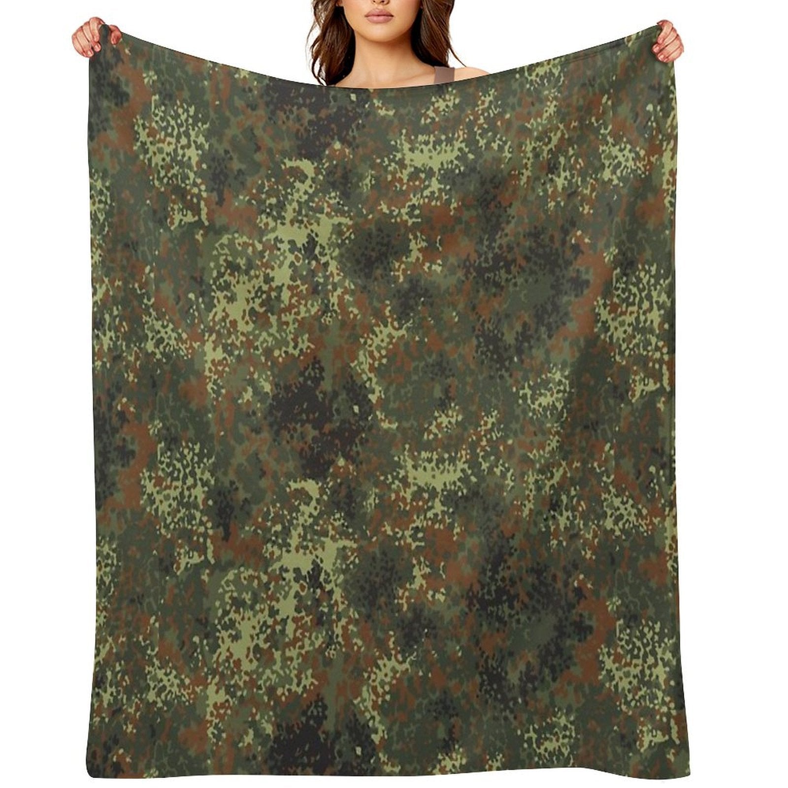 Flecktarn Camo Sustainable Throw Blanket